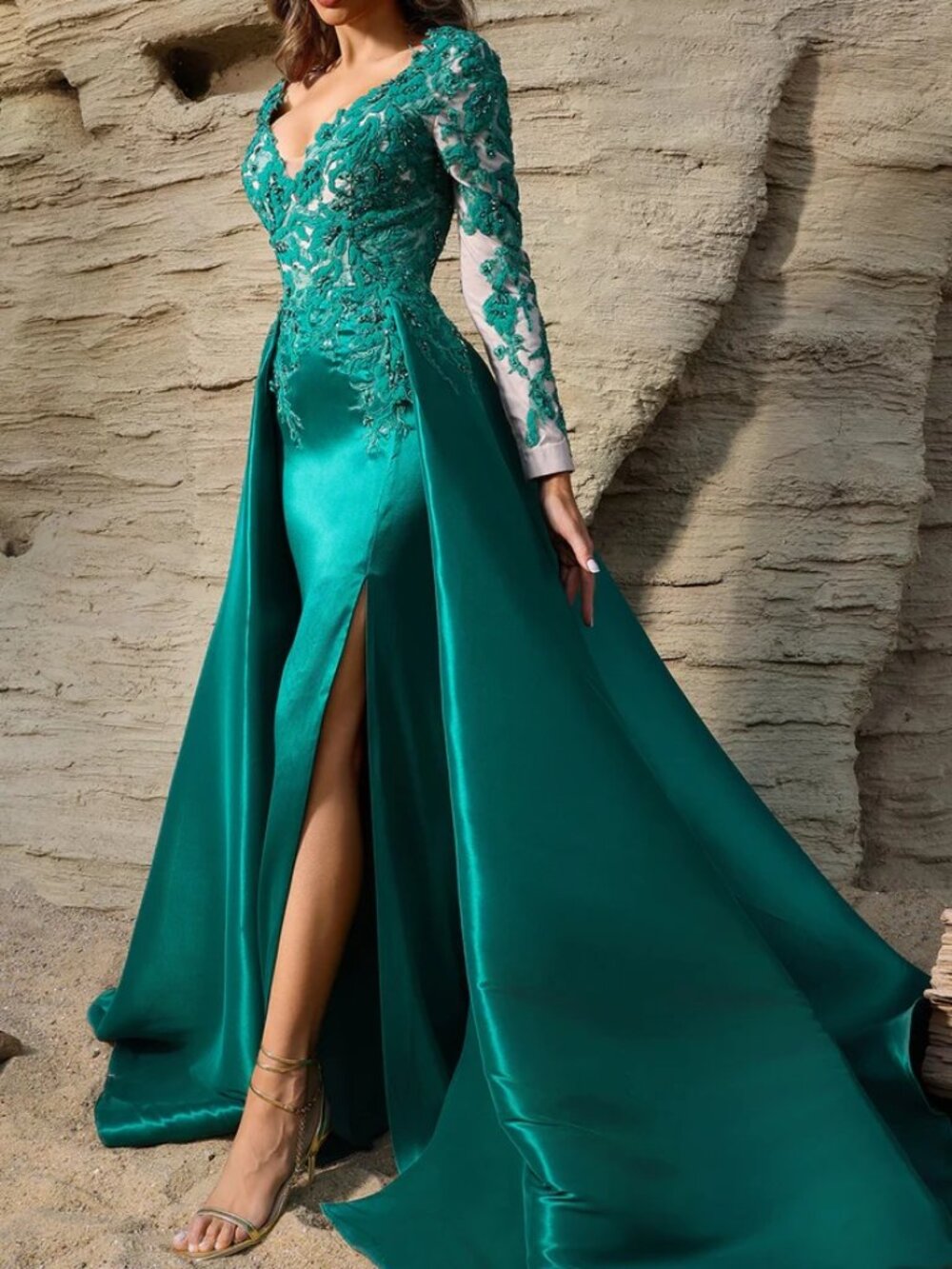 NWT Terani Couture 252M5311 Long Sleeve V-Neck Dress Overskirt Emerald size 18